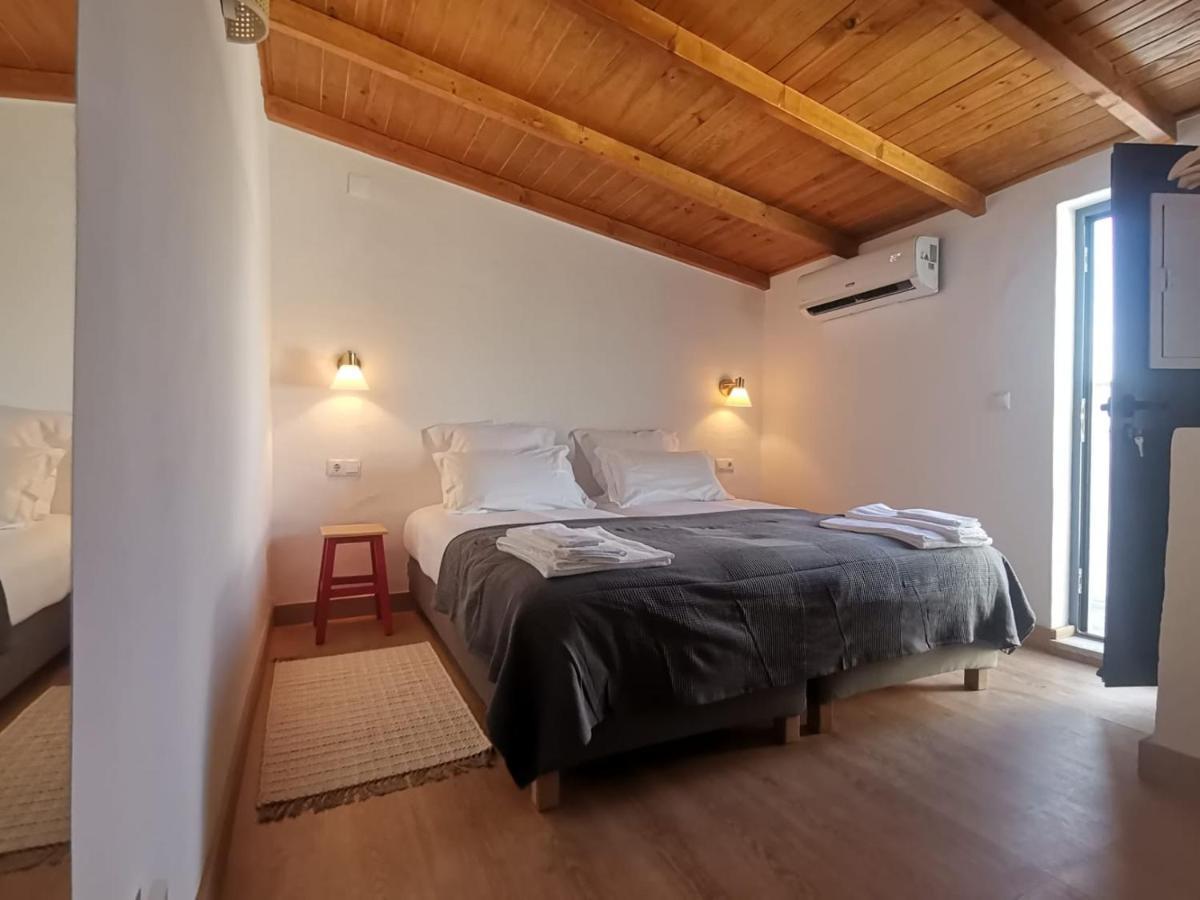 Chao Da Velha - Casas De Campo Nisa Exterior foto