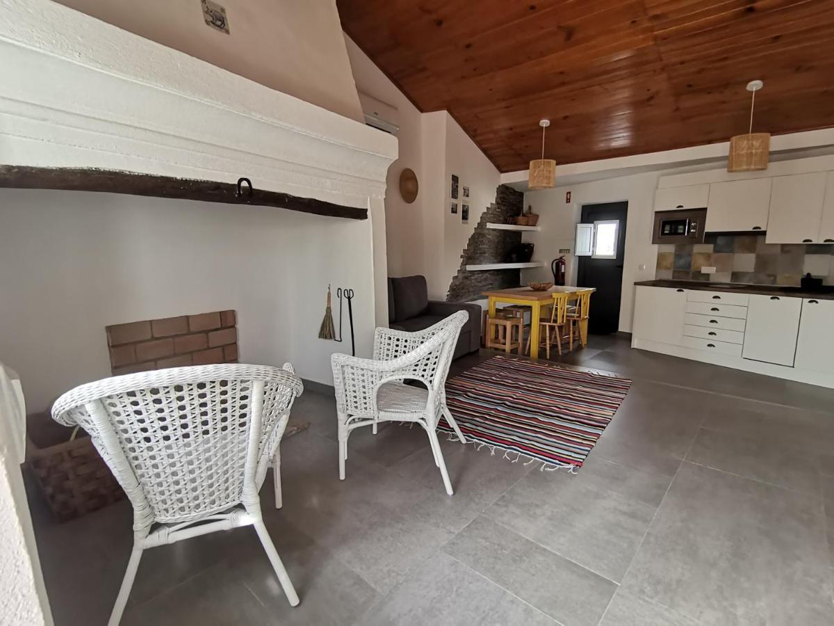 Chao Da Velha - Casas De Campo Nisa Exterior foto